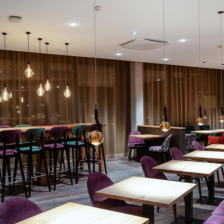 Mightytwice Hotel 阿绅 外观 照片